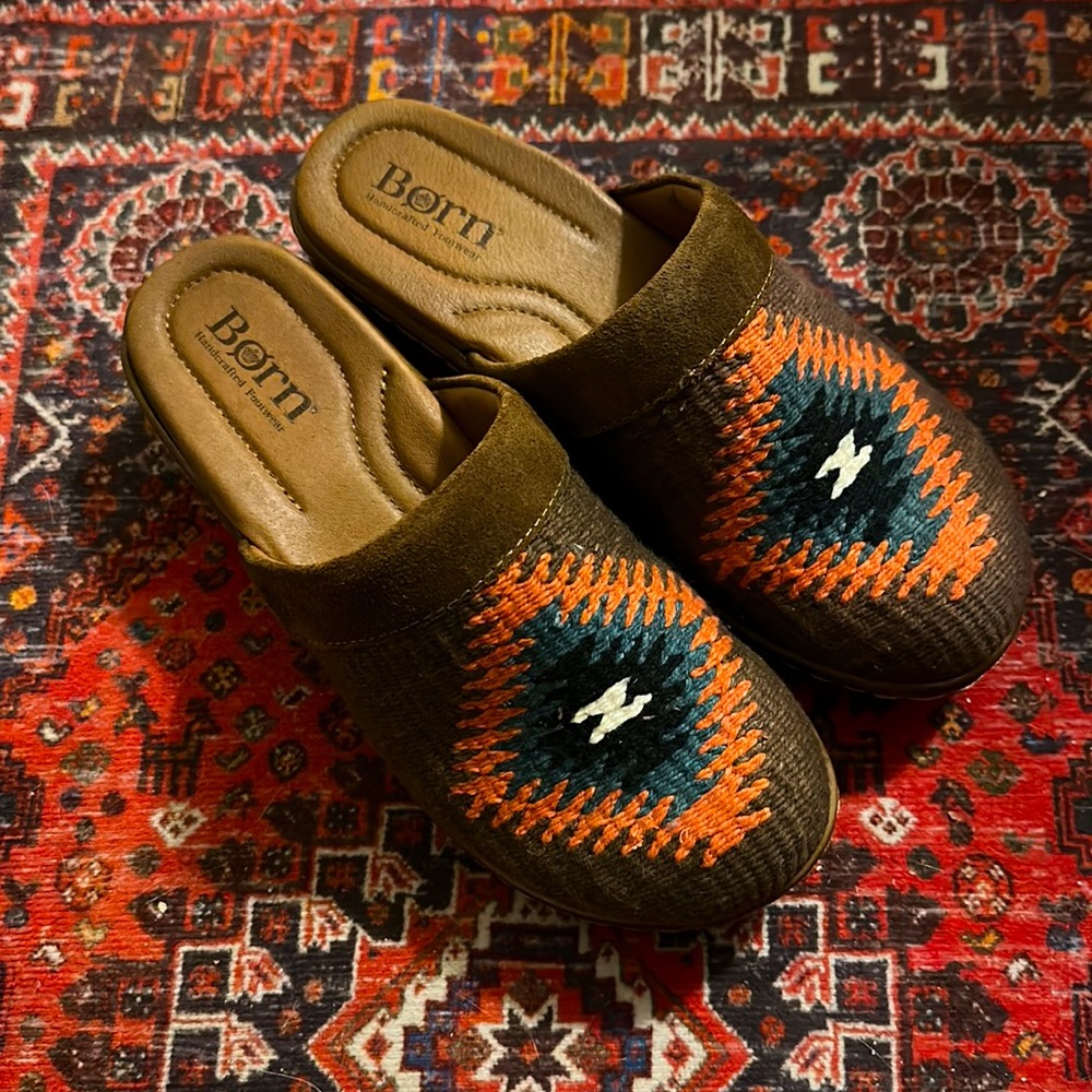 Born clogs